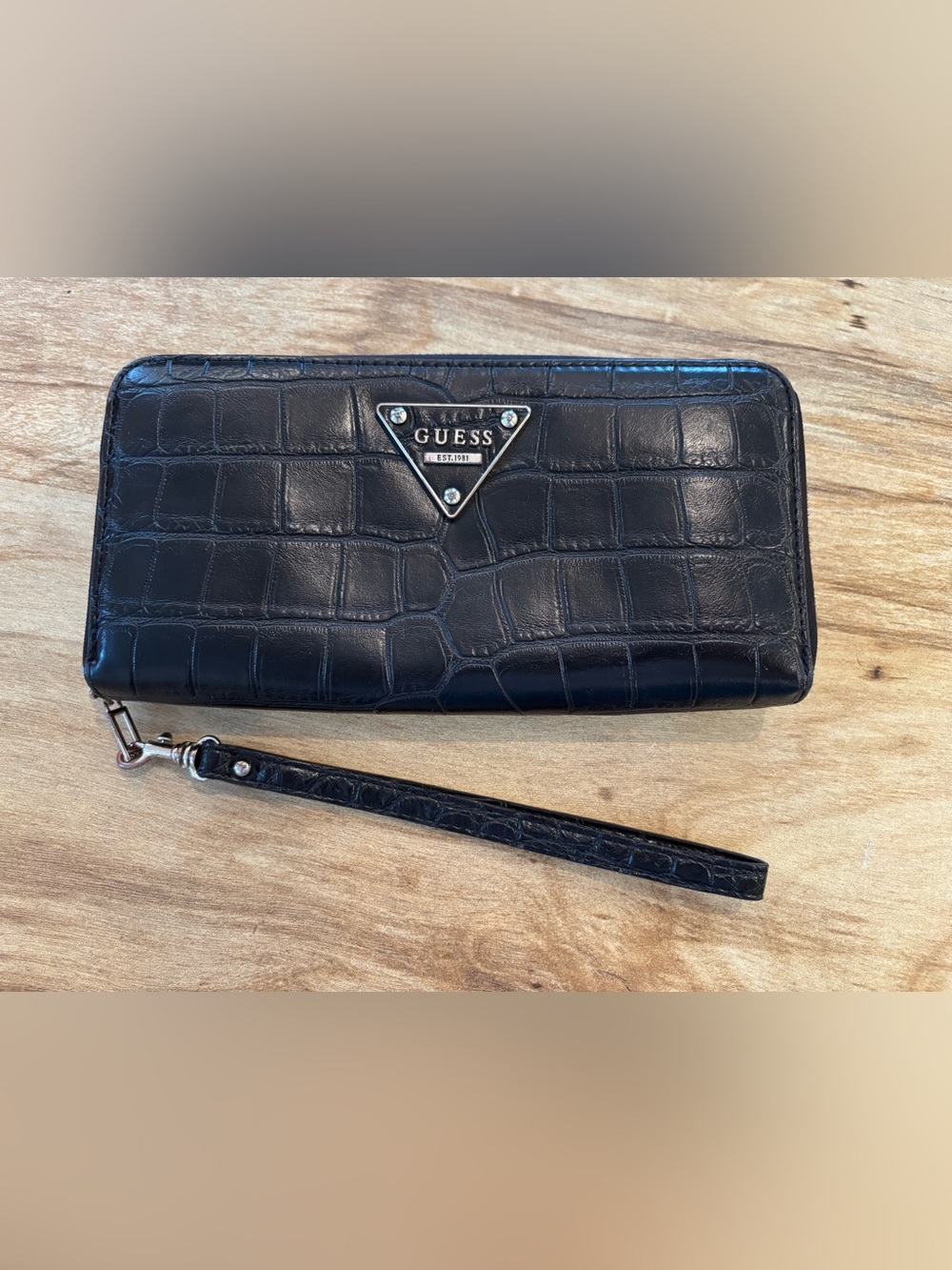 GUESS Black Croc Embossed Zip Around Wristlet Wallet Silver Logo